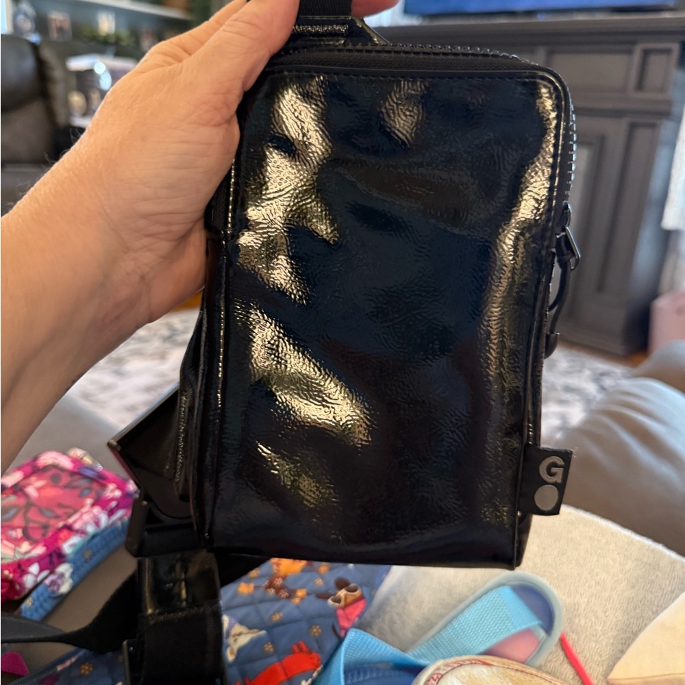 HOBO go black sling